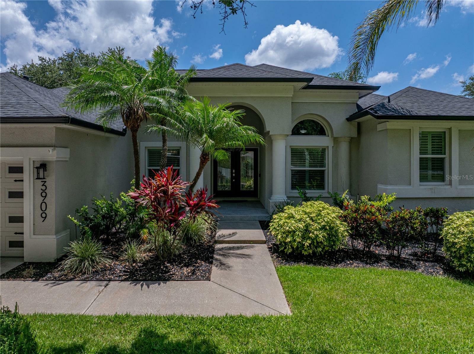 3909 Valrico Grove Drive  Valrico FL 33594 photo