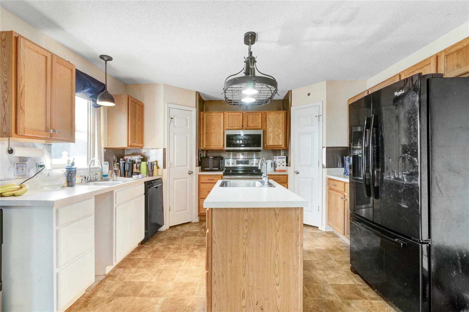 Property Photo: 125 Vervain Avenue FL 33837