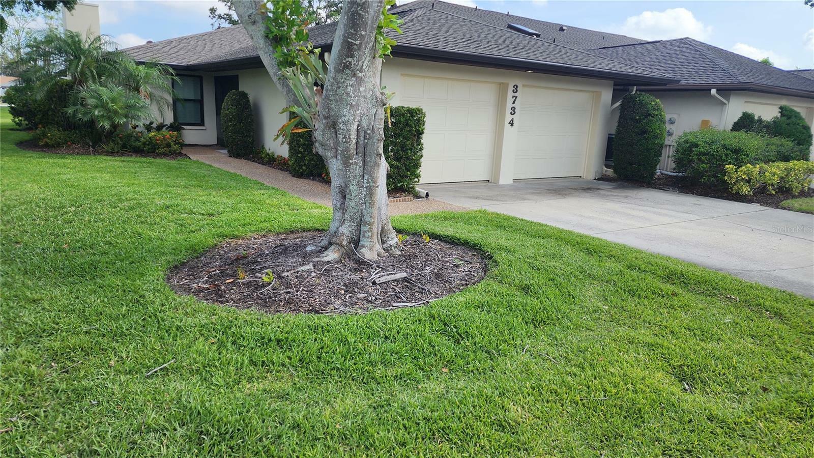 Property Photo: 3734 Ballantrae Drive 19D FL 34238
