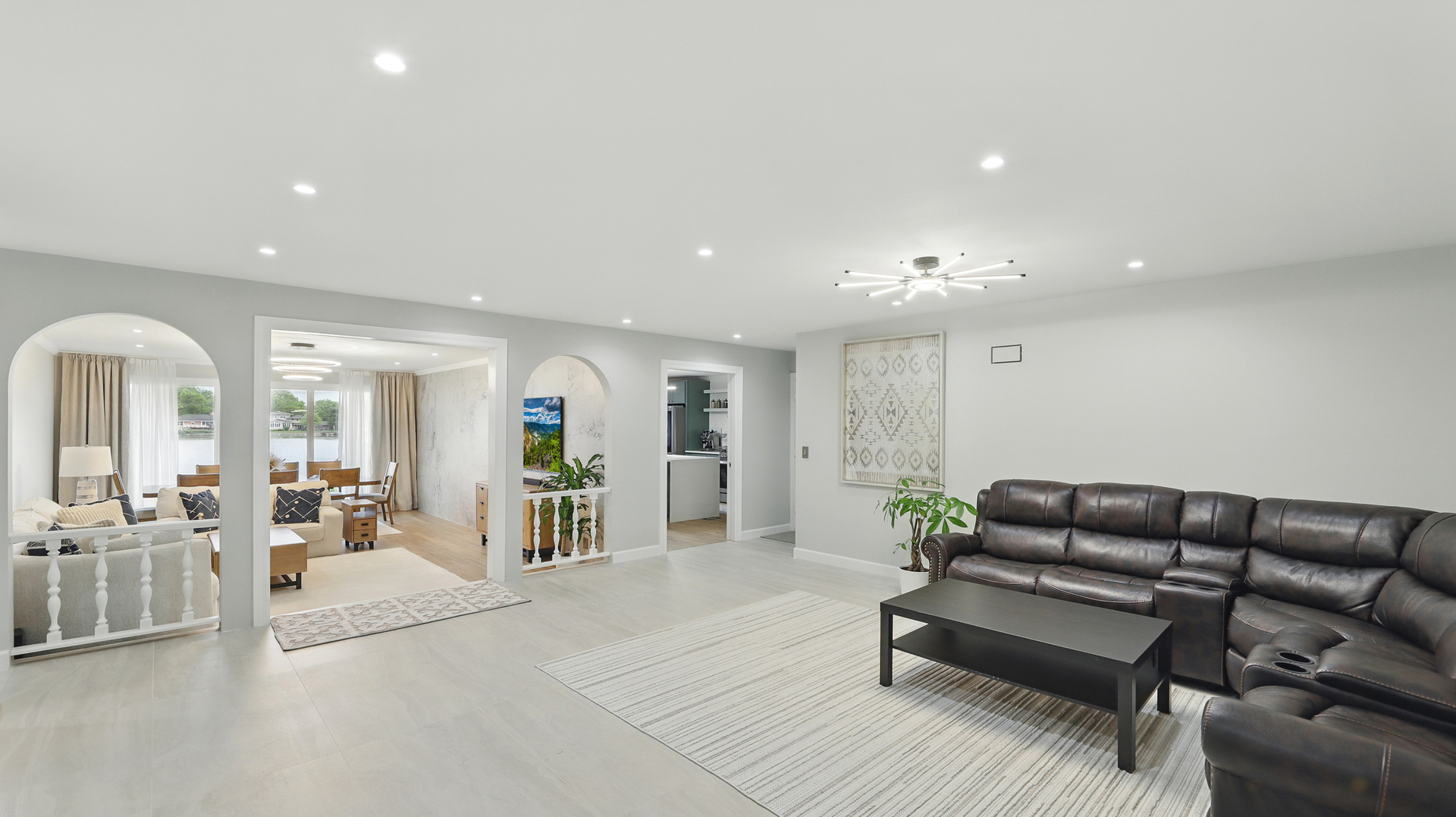 Property Photo: 2819 S Briarwood Drive W IL 60005