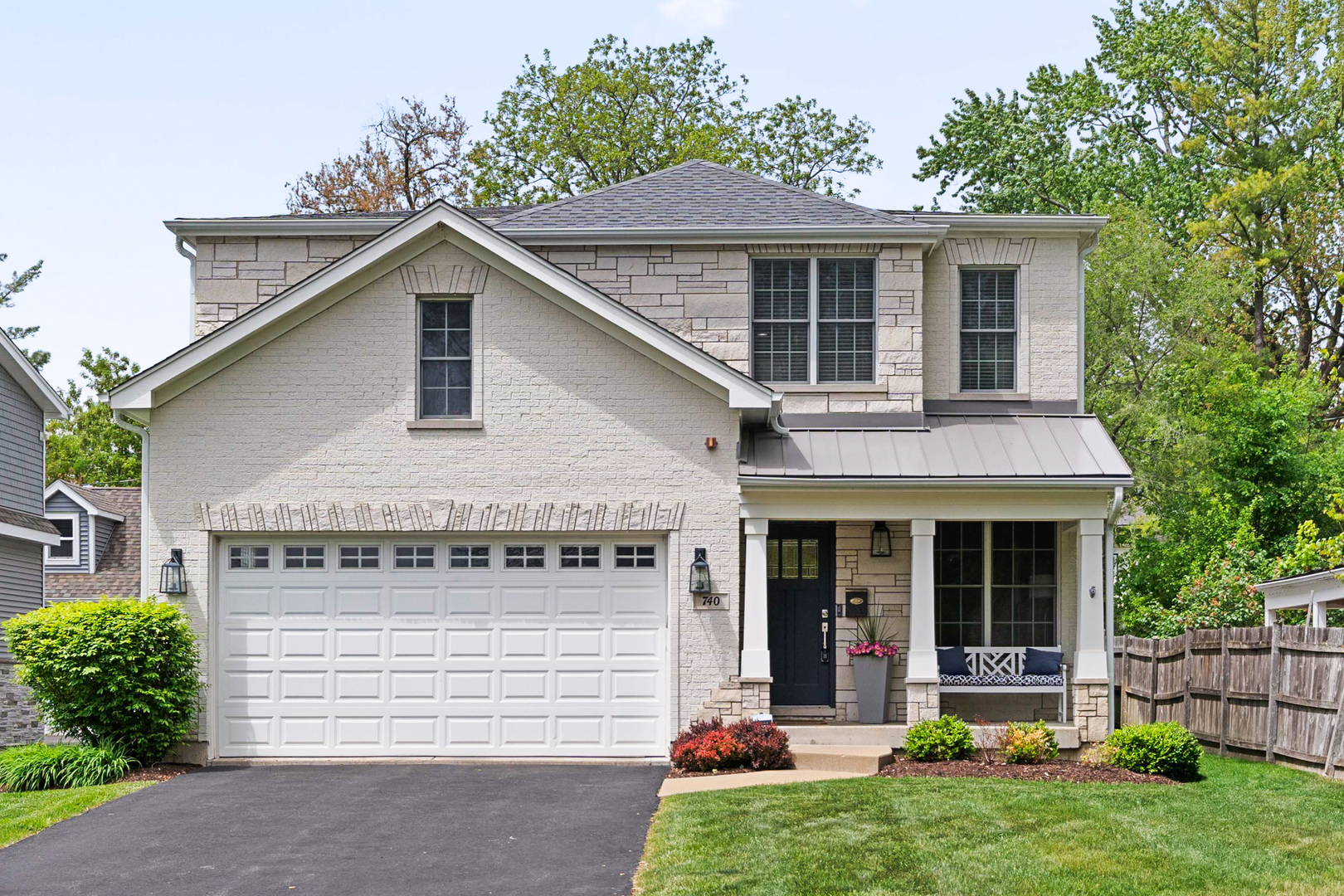 Property Photo: 740 S Prairie Avenue IL 60010