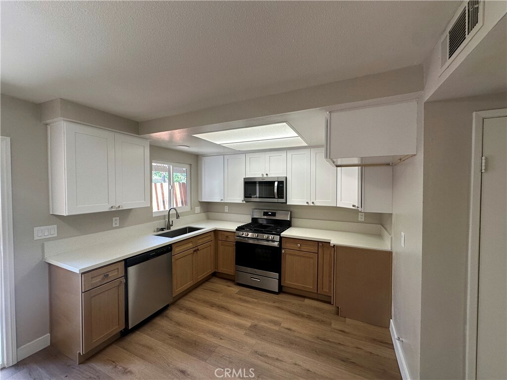 Property Photo: 2394 Gonzaga Lane CA 92507