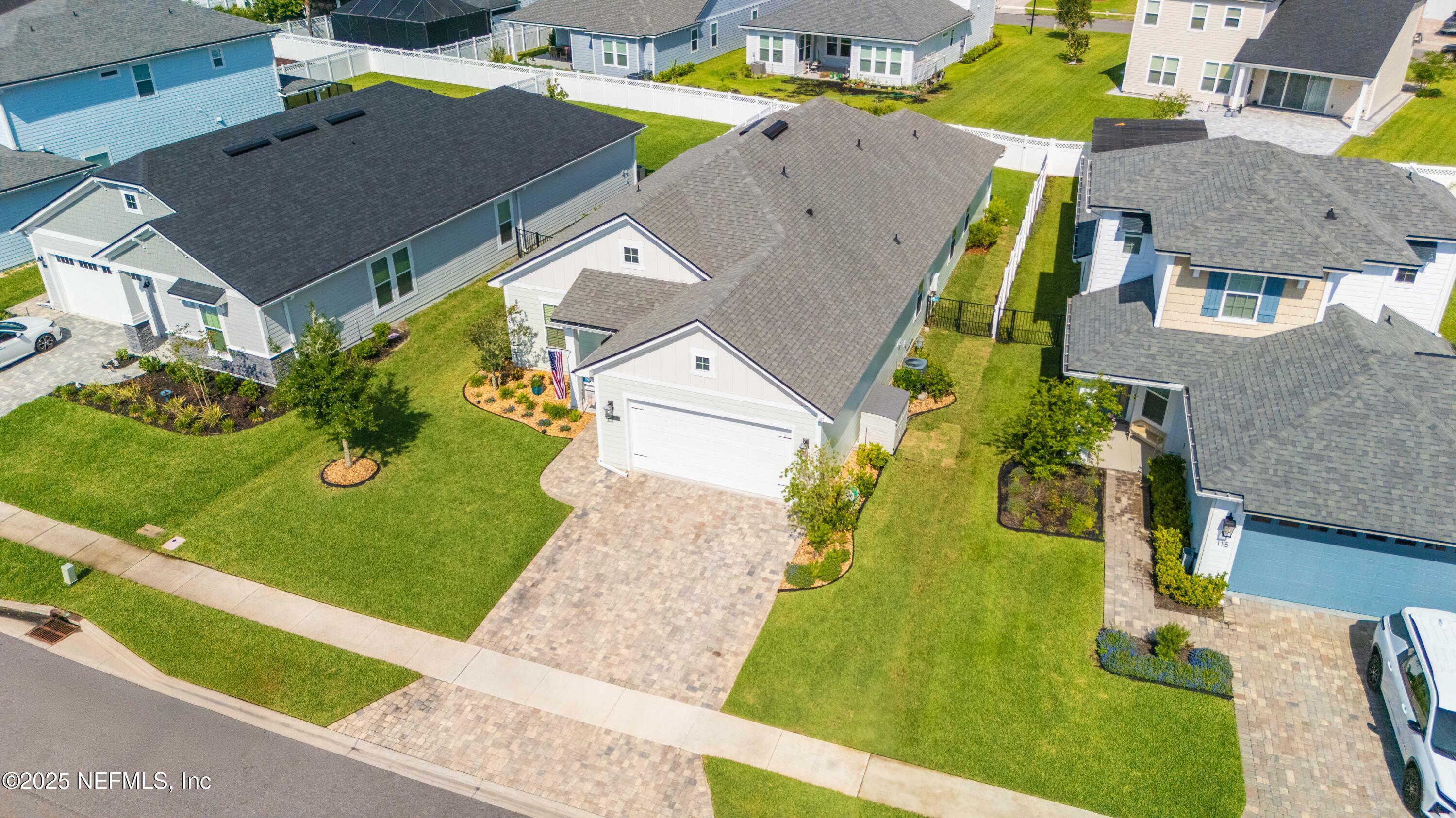 Property Photo:  103 Tarbert Lane  FL 32092 