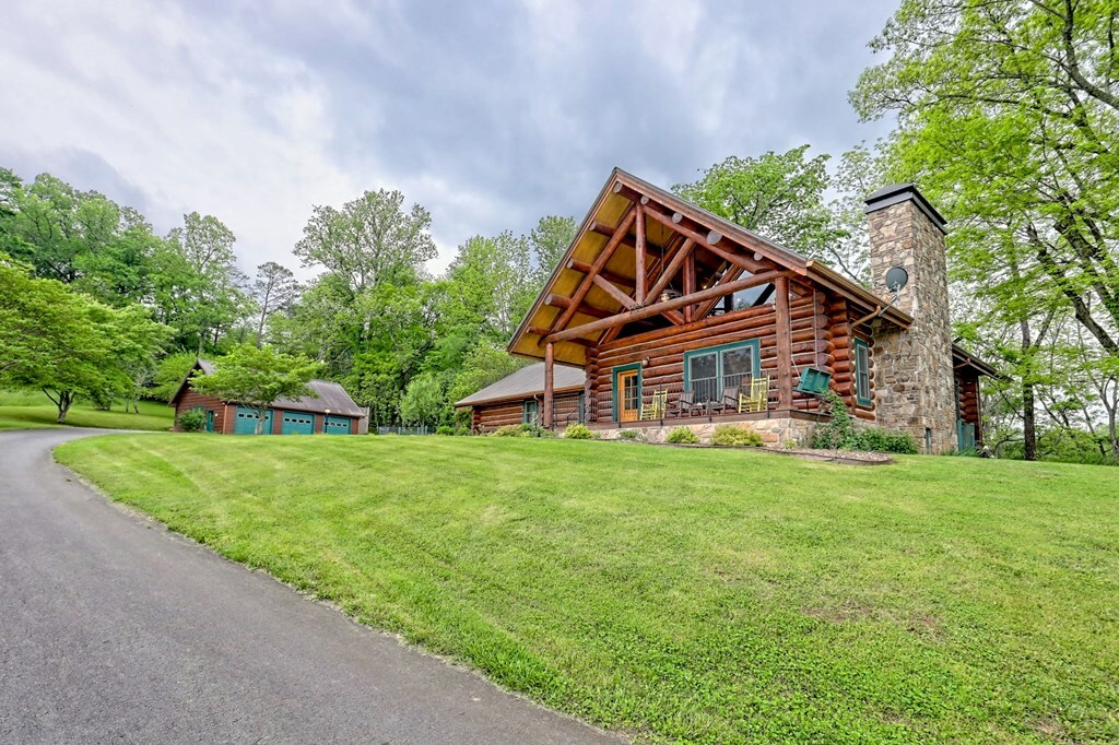 Property Photo: 6487 Old Hwy 64 W NC 28909
