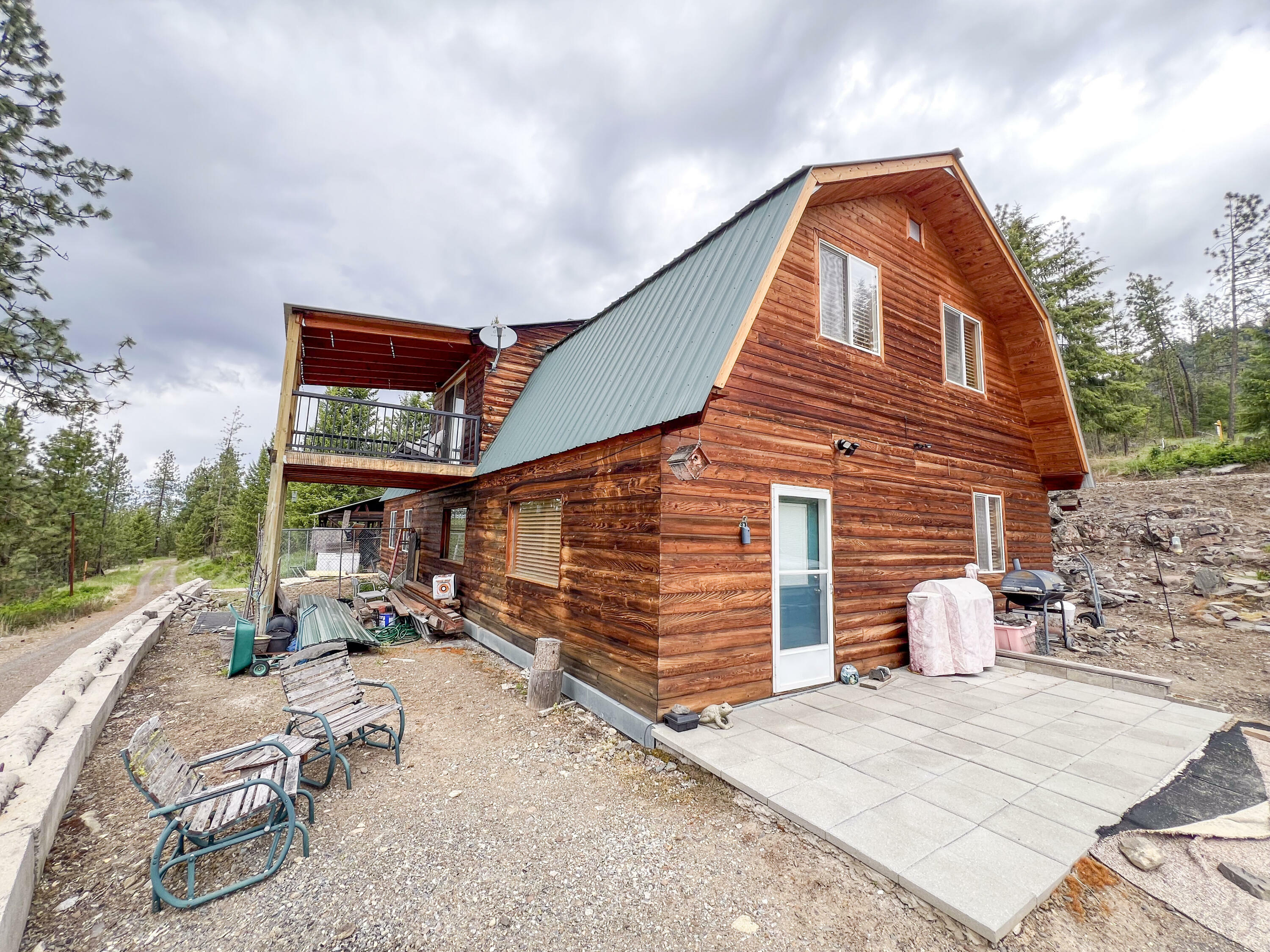 Property Photo: 2010 Clemons Rd WA 99167