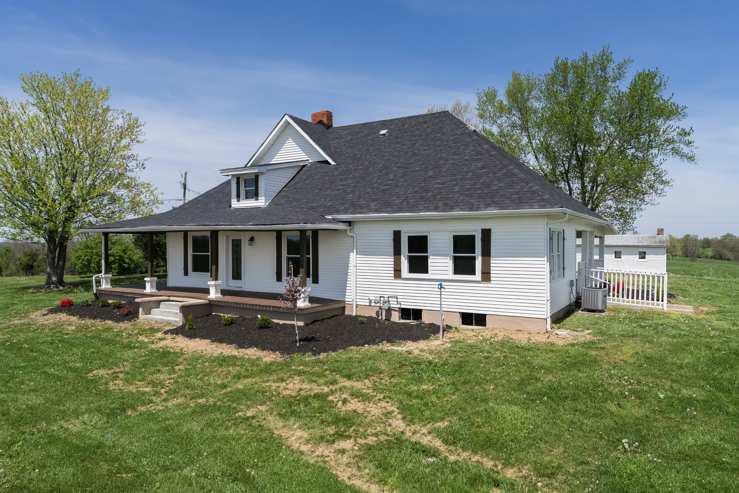 Property Photo: 1890 Hwy 35 KY 41086