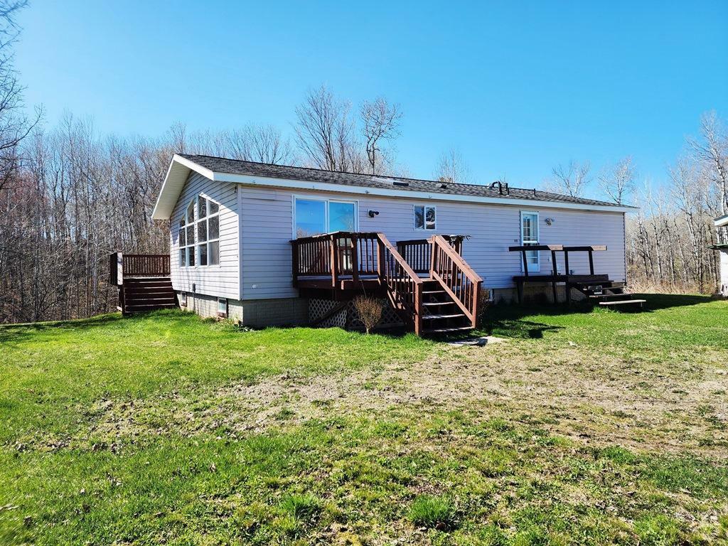 Property Photo: 112 Parkwood Drive MN 55797