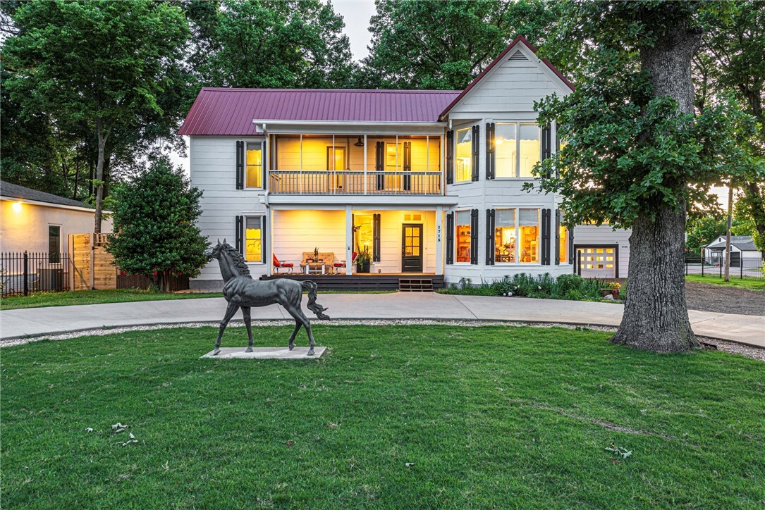 1715 Garland Avenue  Fayetteville AR 72703 photo