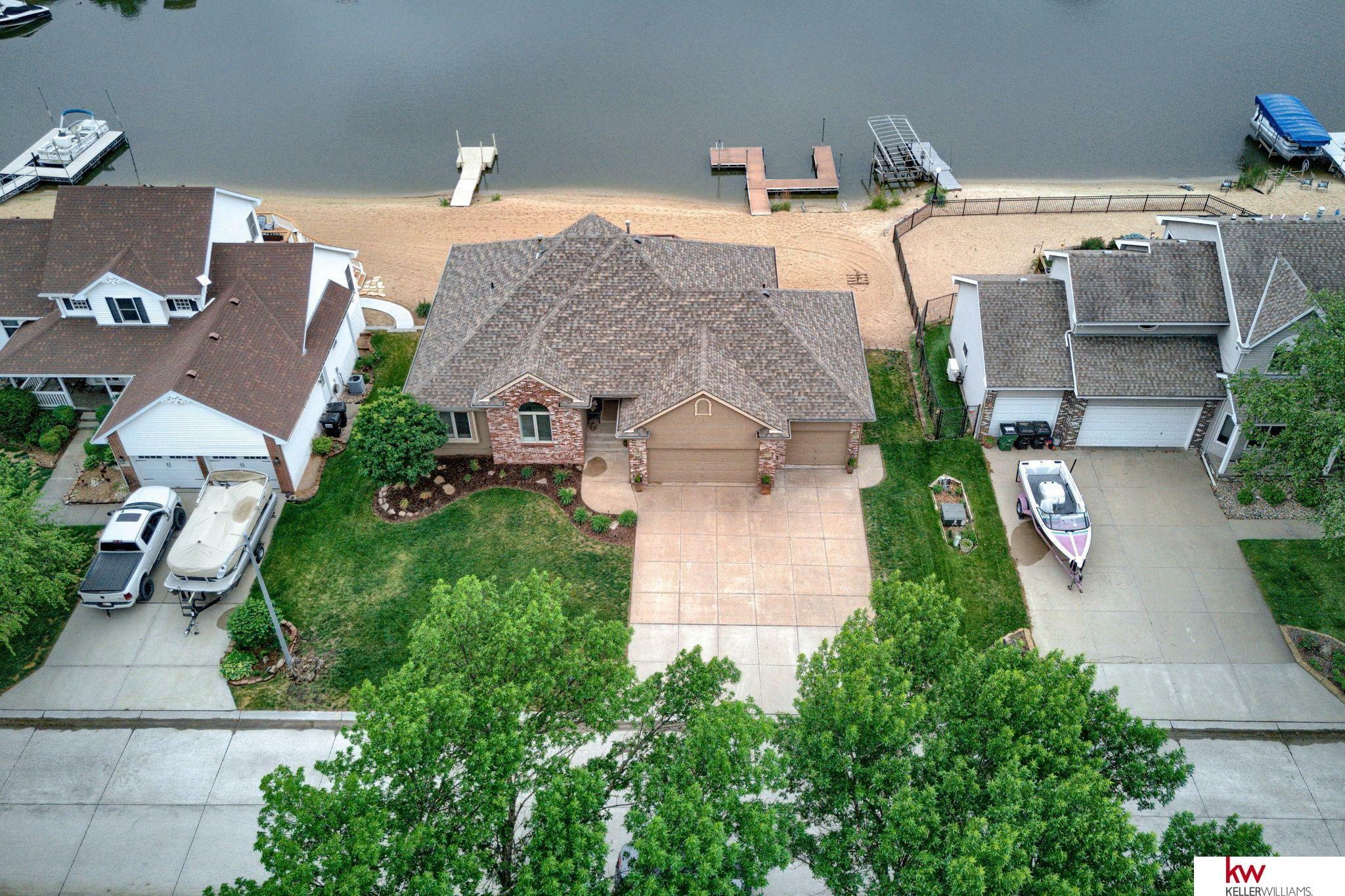 7815 Maui Circle  Papillion NE 68046 photo