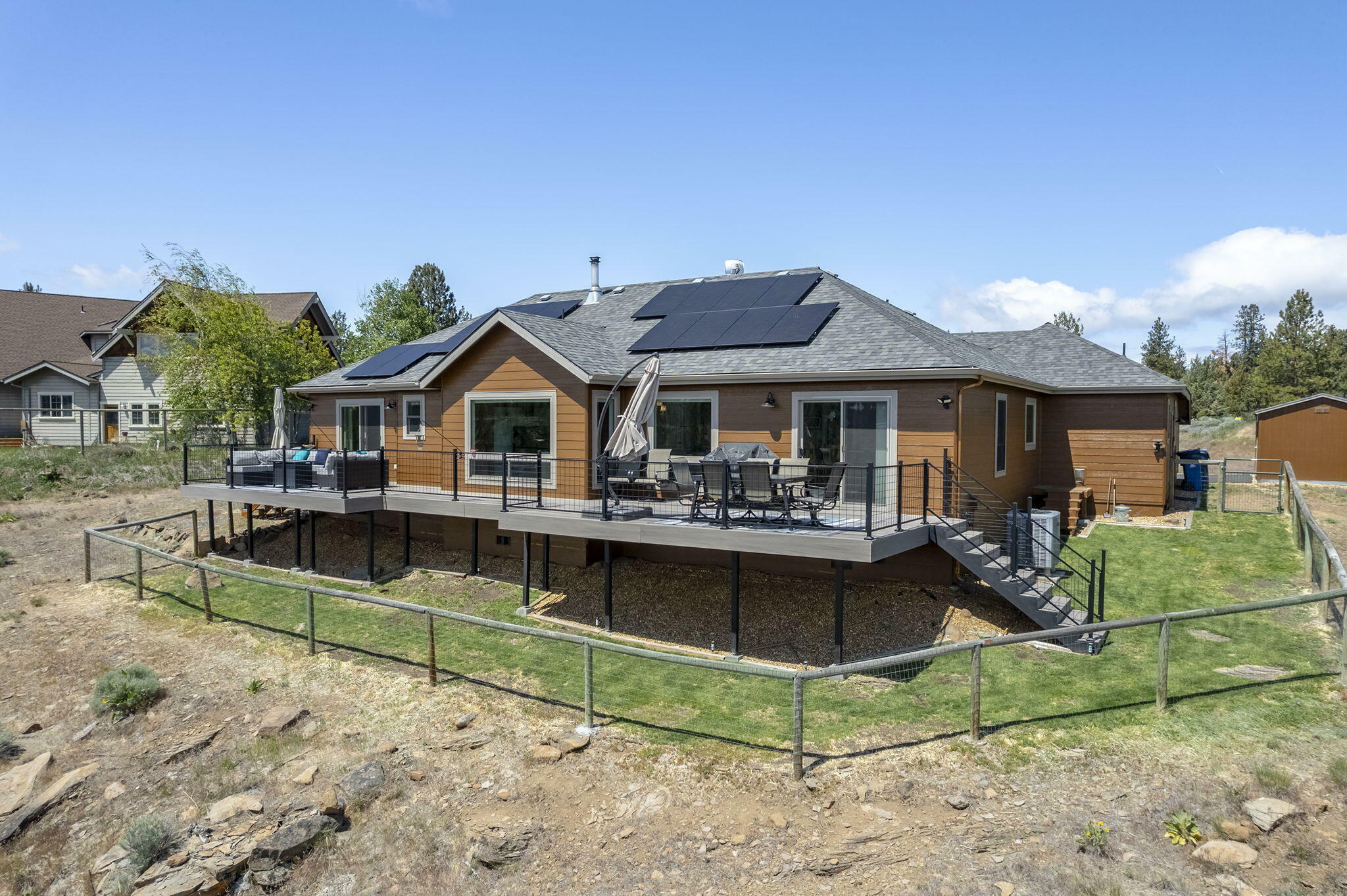 Property Photo: 17197 Mountain View Road OR 97759