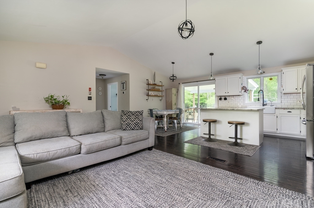 Property Photo:  286 Narrow Ave  MA 02790 
