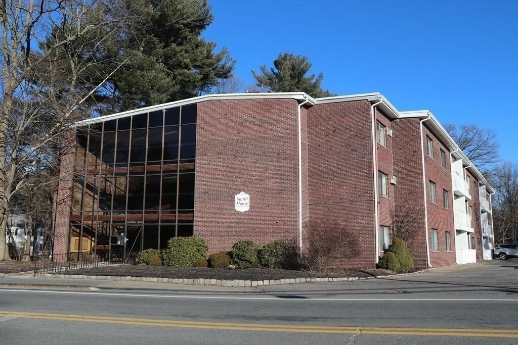 Property Photo: 915 Edgell Rd 73 MA 01701