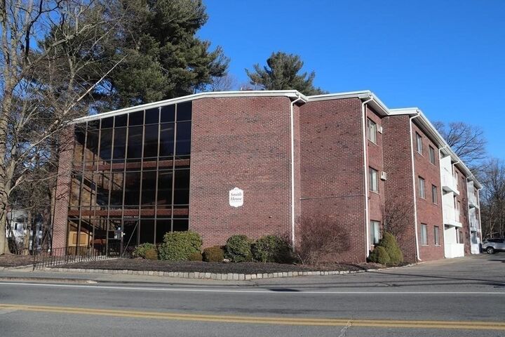 915 Edgell Rd 73  Framingham MA 01701 photo
