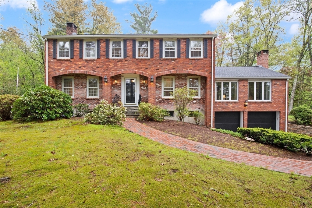 Property Photo:  11 Wagon Road  MA 02090 
