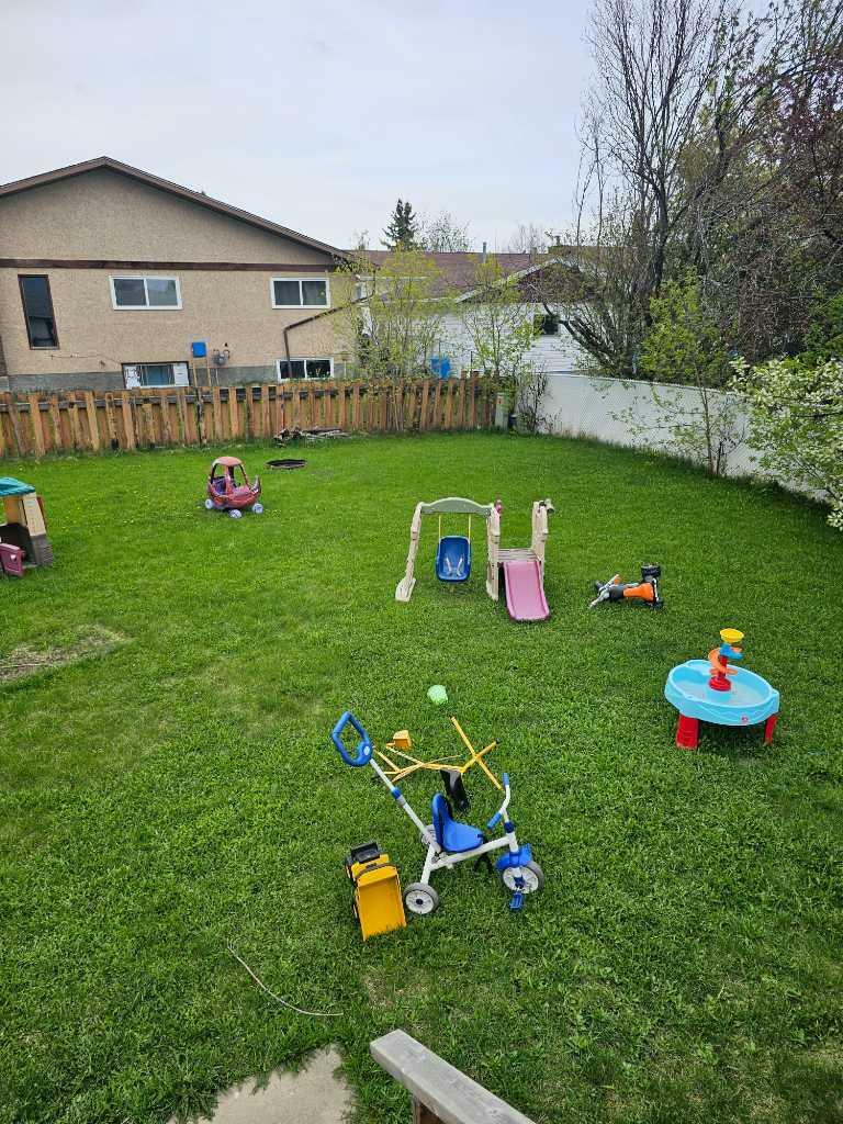 Property Photo:  5518 13 Avenue  AB T7E 1H7 