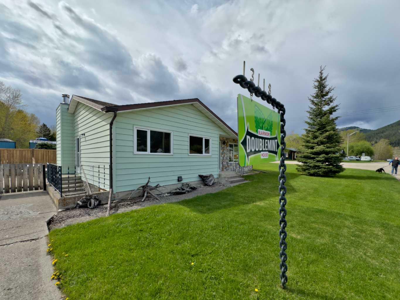 Photo de la propriété: 13118 16 Avenue AB T0K 0E0