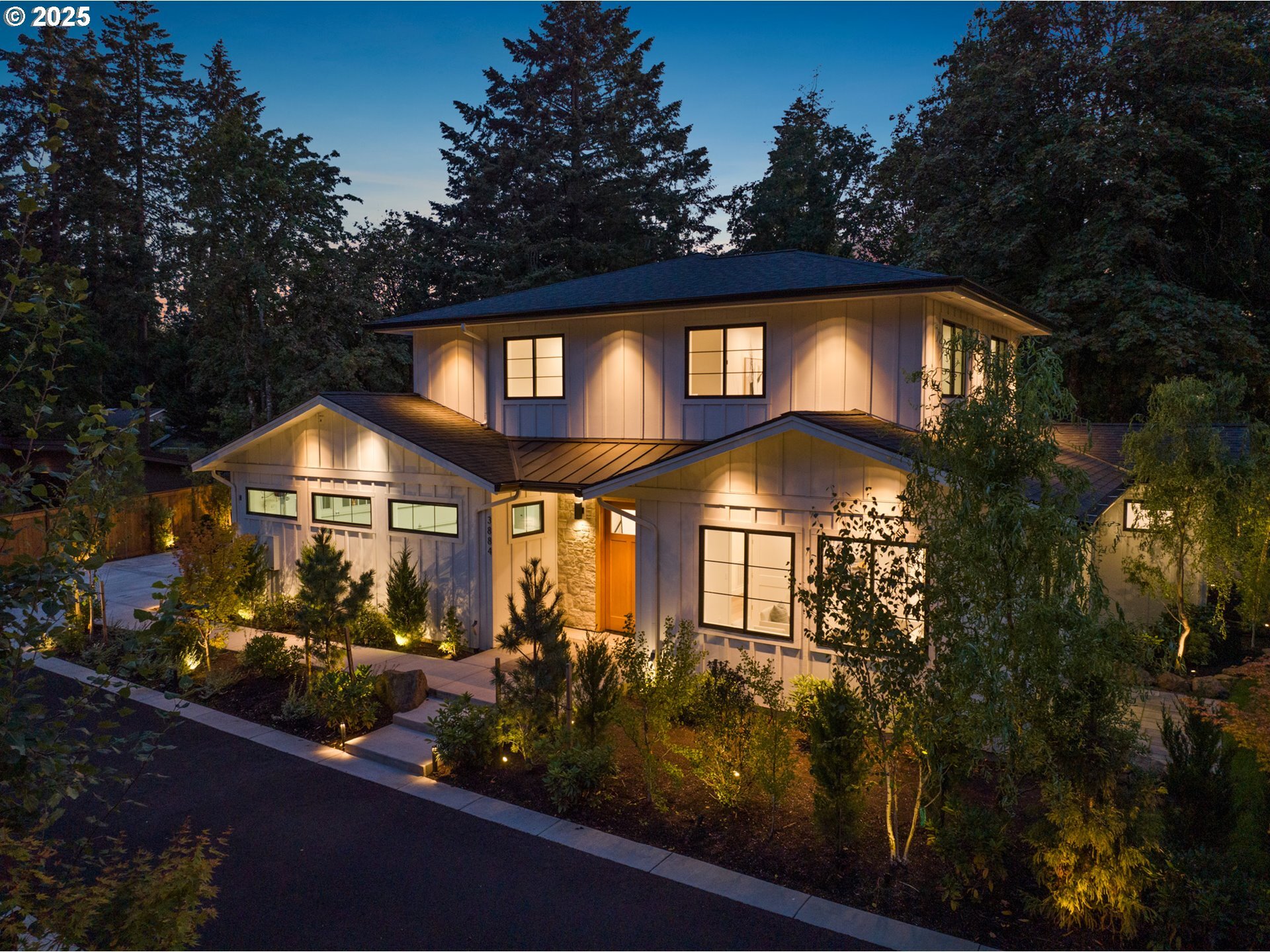 3884 Lake Grove Ave  Lake Oswego OR 97035 photo