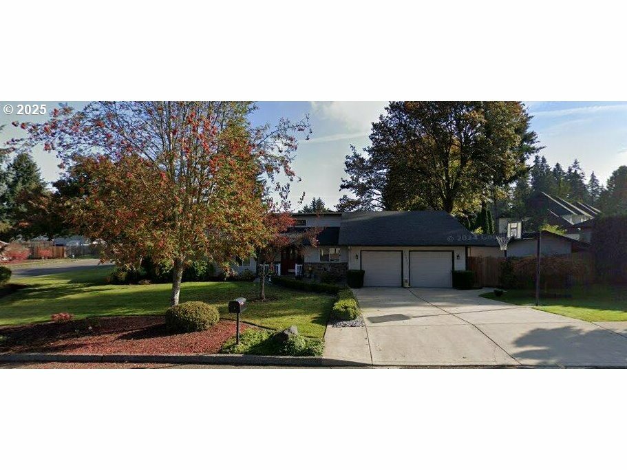 Property Photo: 10921 NE 33rd Ave WA 98686