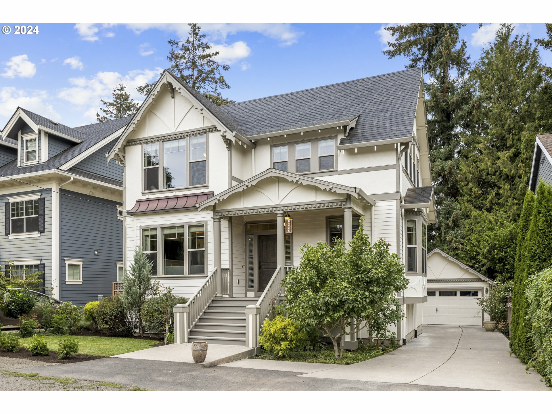 8235 SW 47th Ave  Portland OR 97219 photo