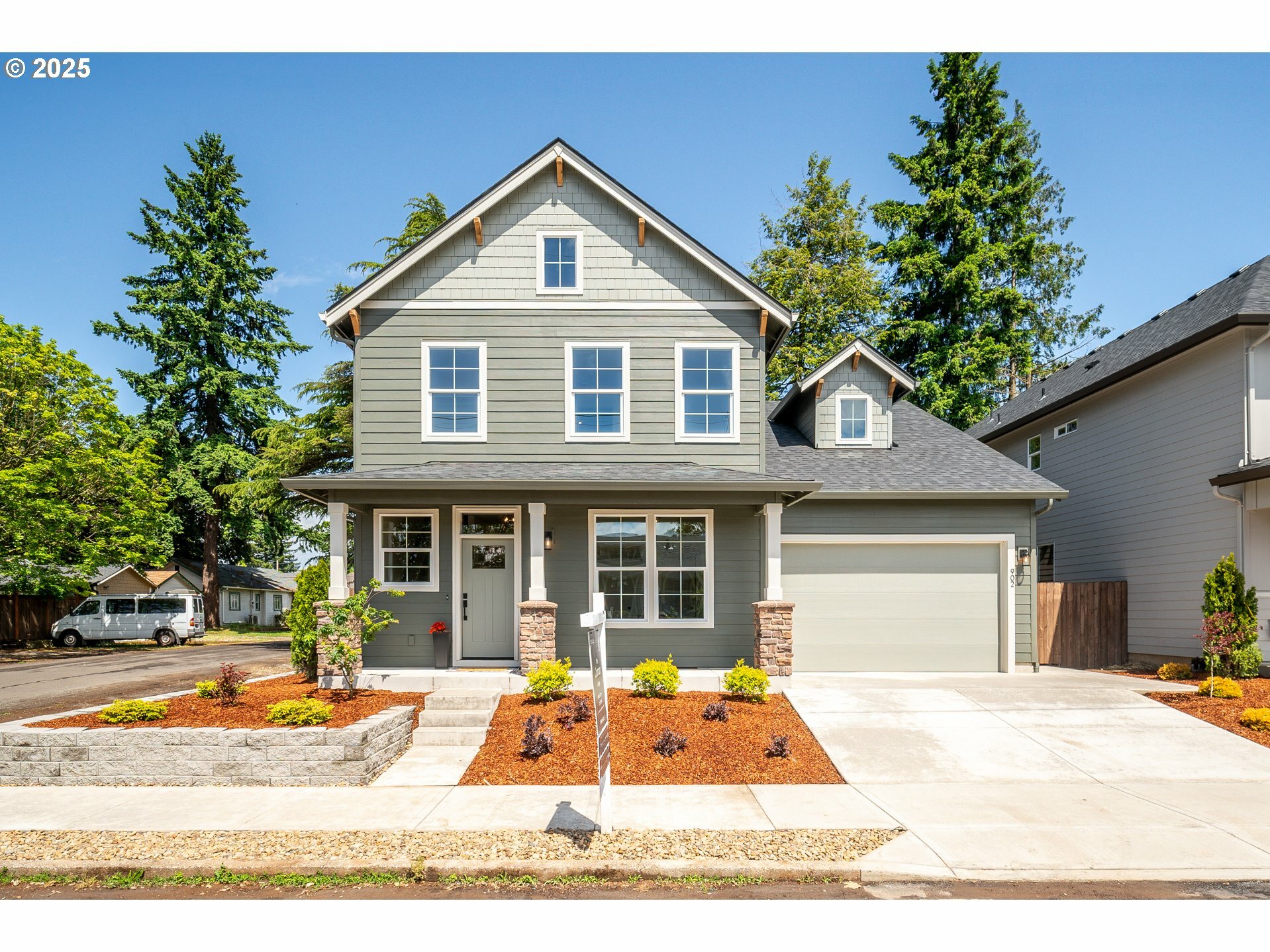 902 E 30th St  Vancouver WA 98663 photo