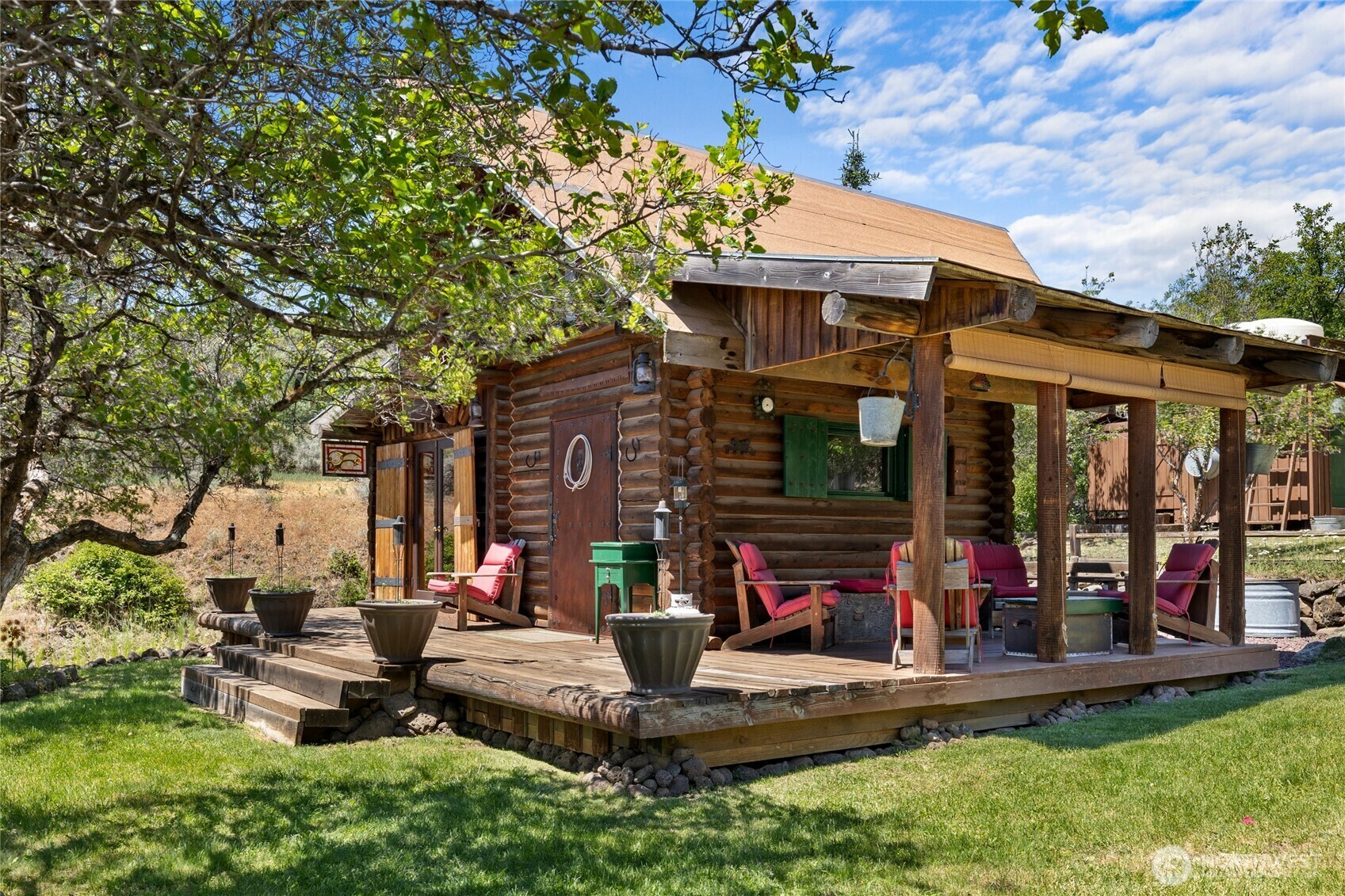 Property Photo: 6530 Colockum Road WA 98926