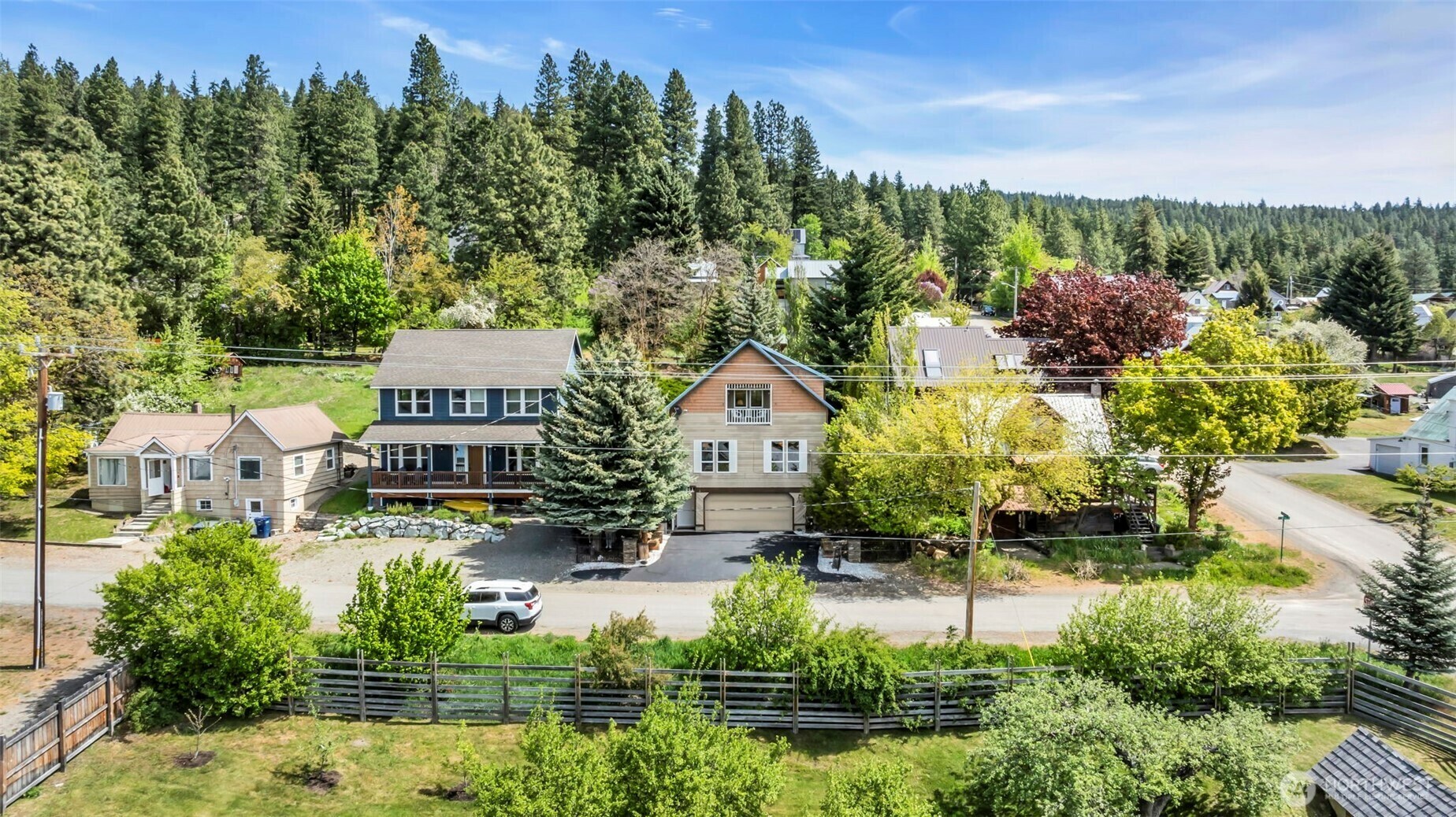 Property Photo: 303 N B Street WA 98941