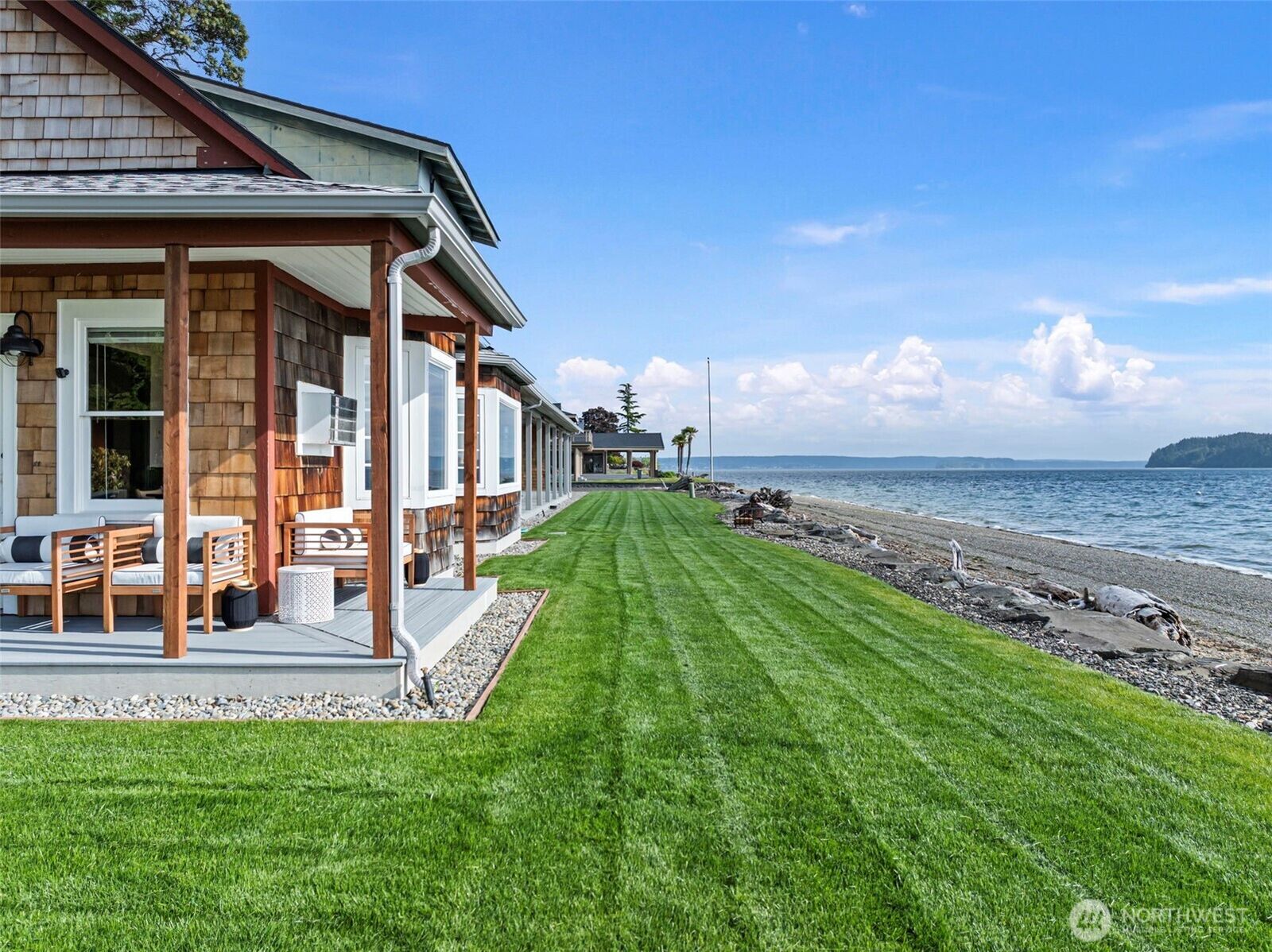Property Photo:  683  Kamus Drive  WA 98333 