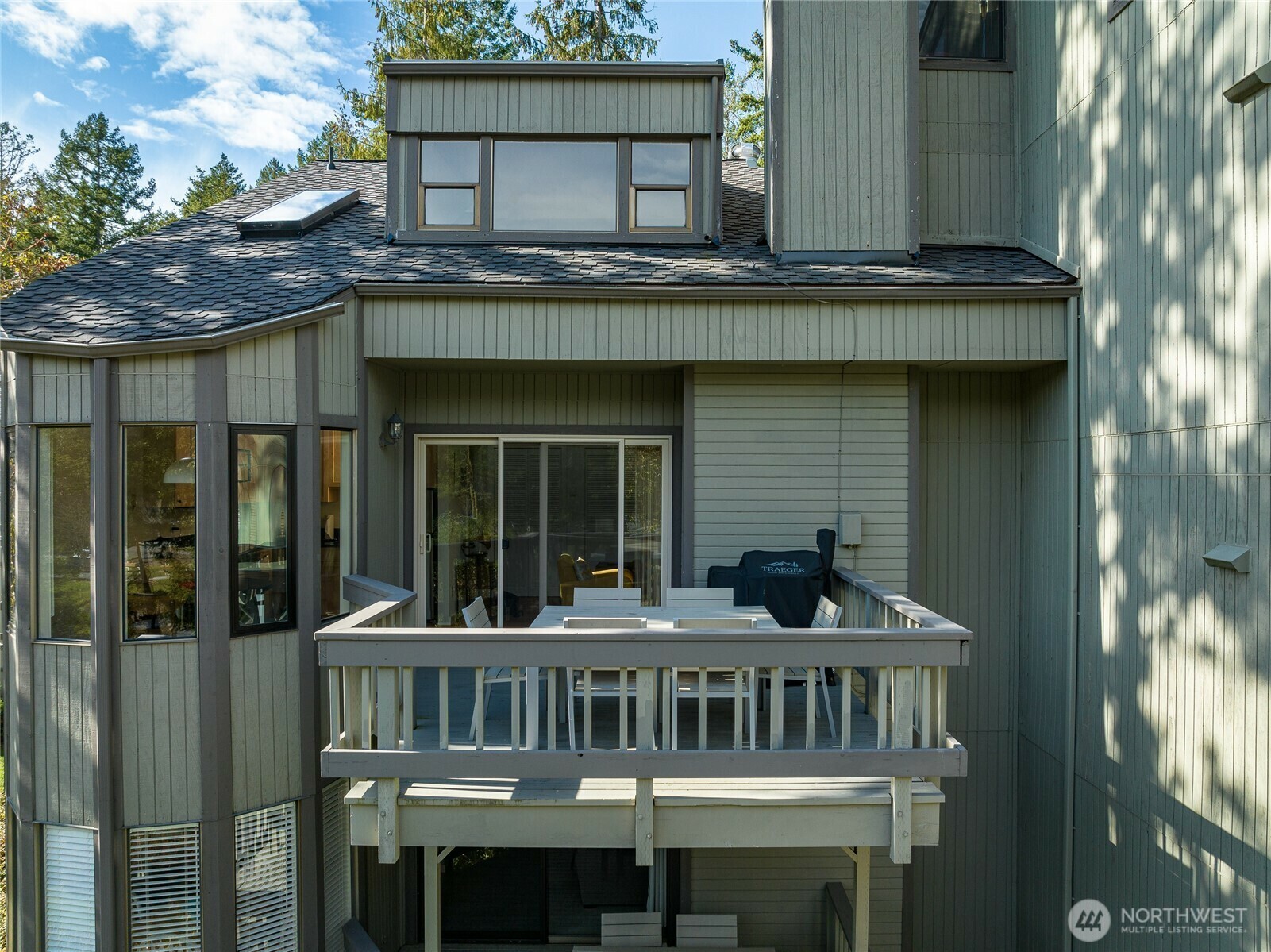 Property Photo: 98 Armadale Road 215 WA 98250