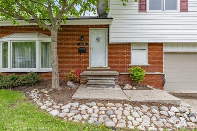 Property Photo: 16220 Alpine Drive MI 48154