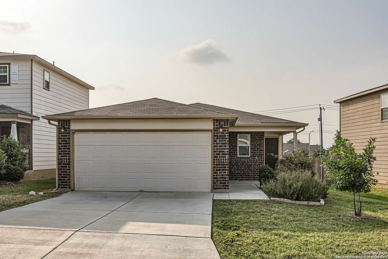 Property Photo: 9806 Silver Mist TX 78254