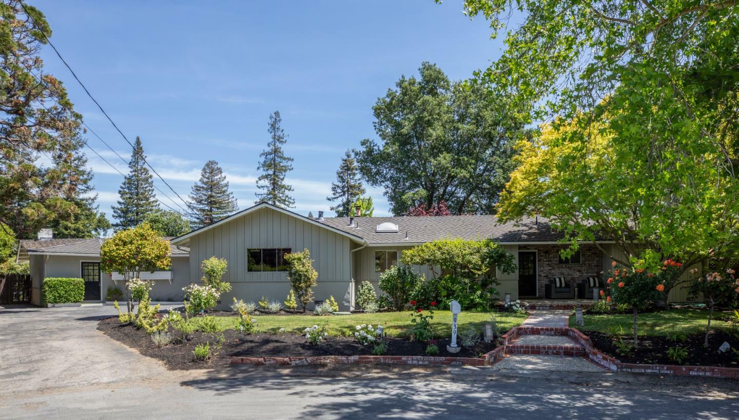 Property Photo: 939 Carmel Court CA 94022