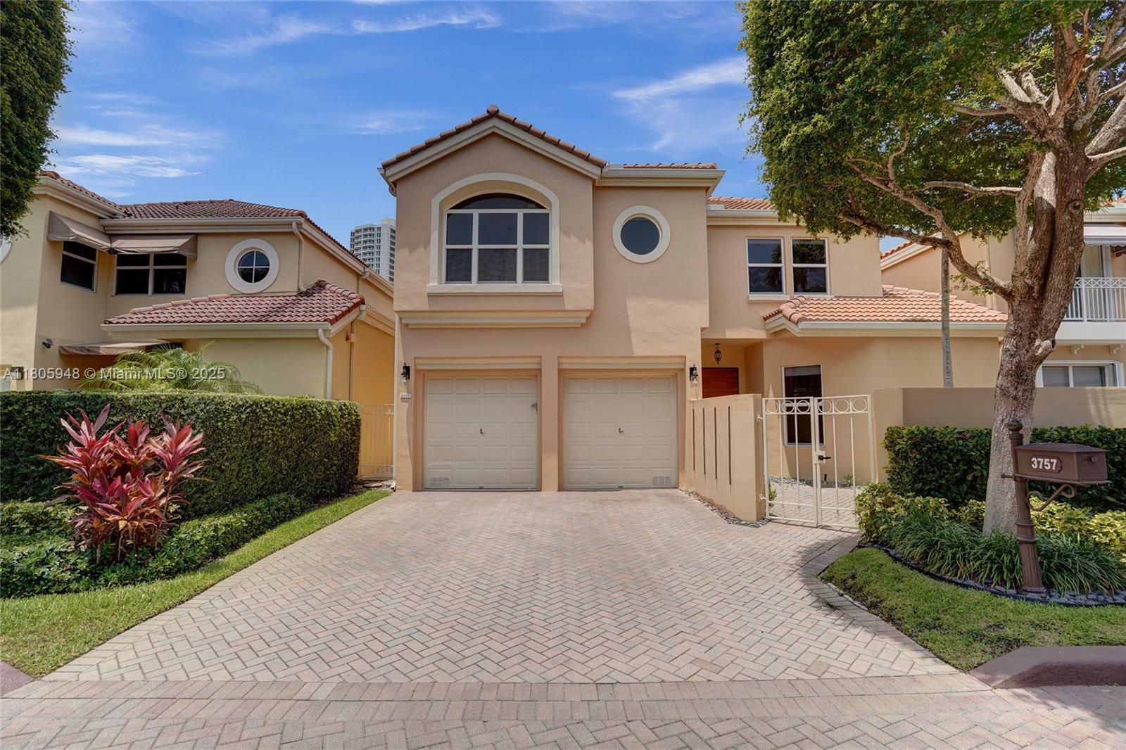 Property Photo: 3757 NE NE 208 Te. FL 33180