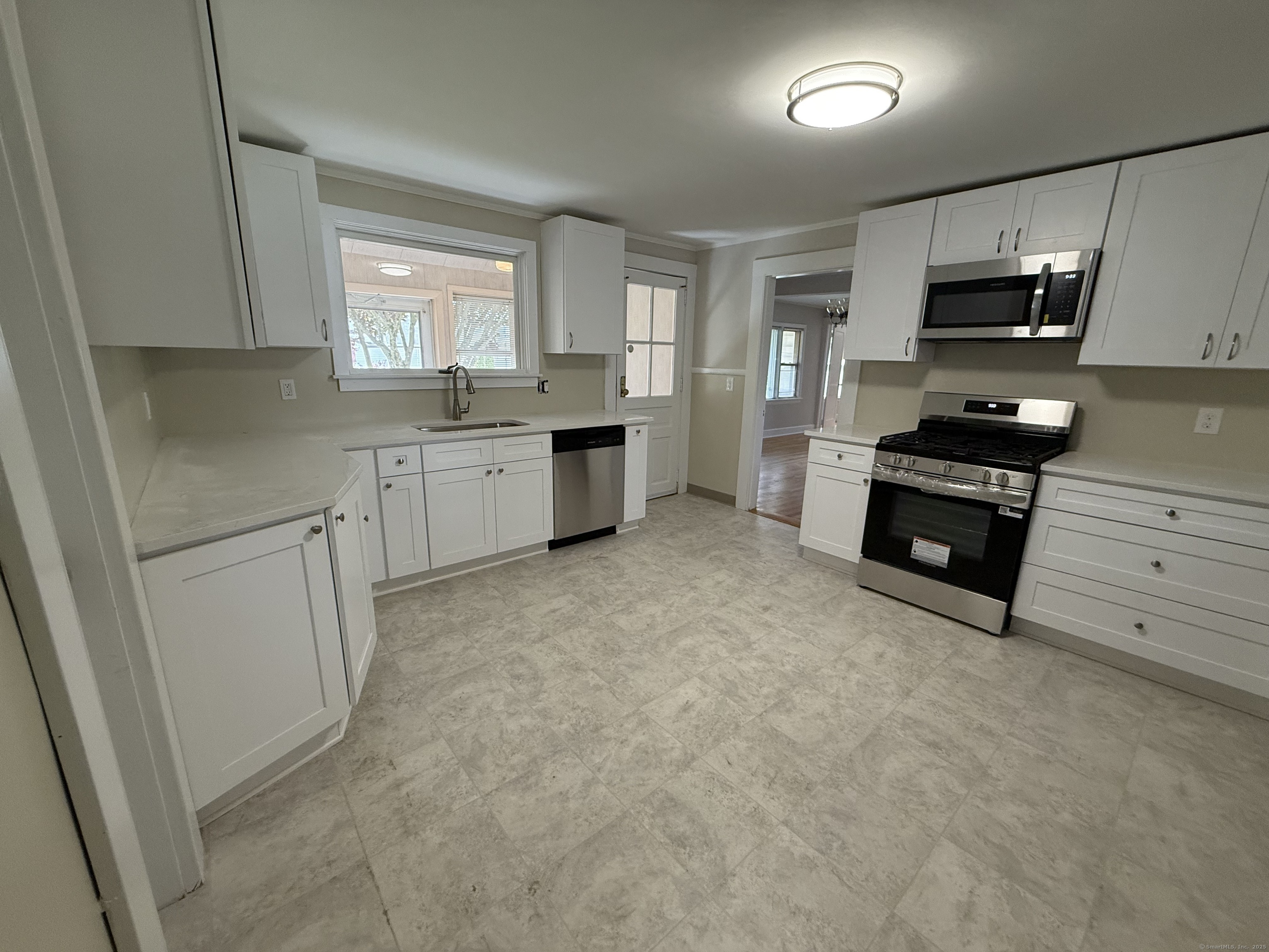 Property Photo: 8 Cliff Street CT 06770