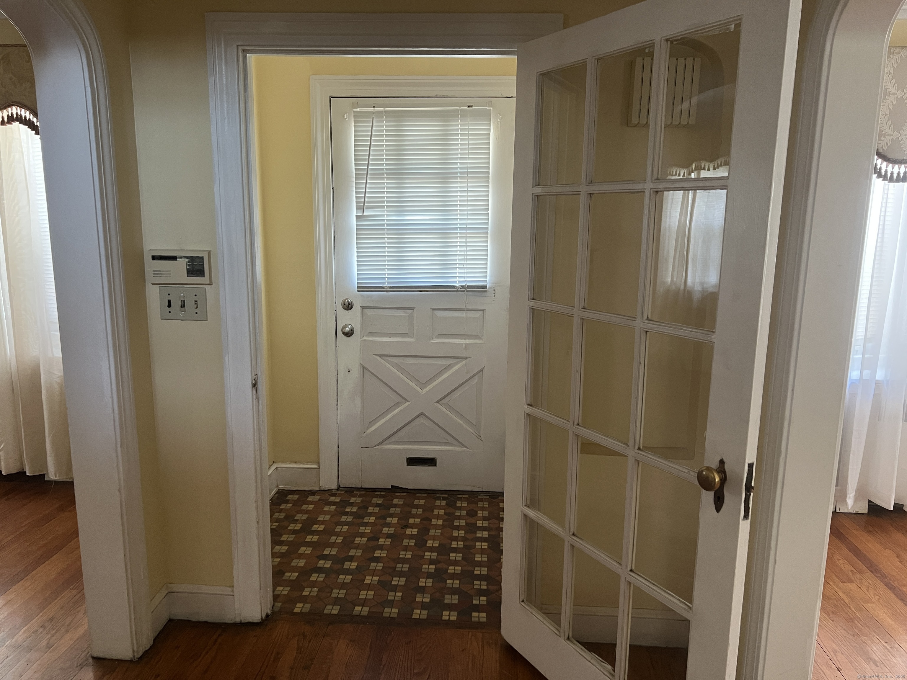 Property Photo: 40 Bellevue Road CT 06511