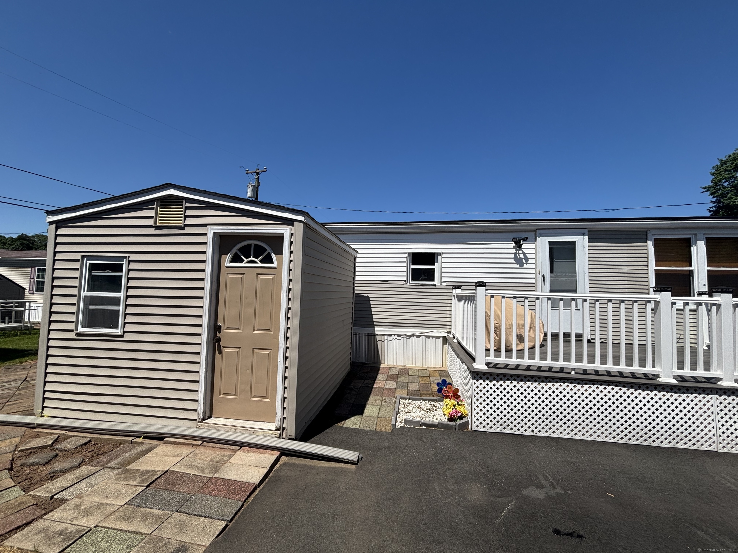 Property Photo: 1012 Old Colony Road Lot 85 CT 06451
