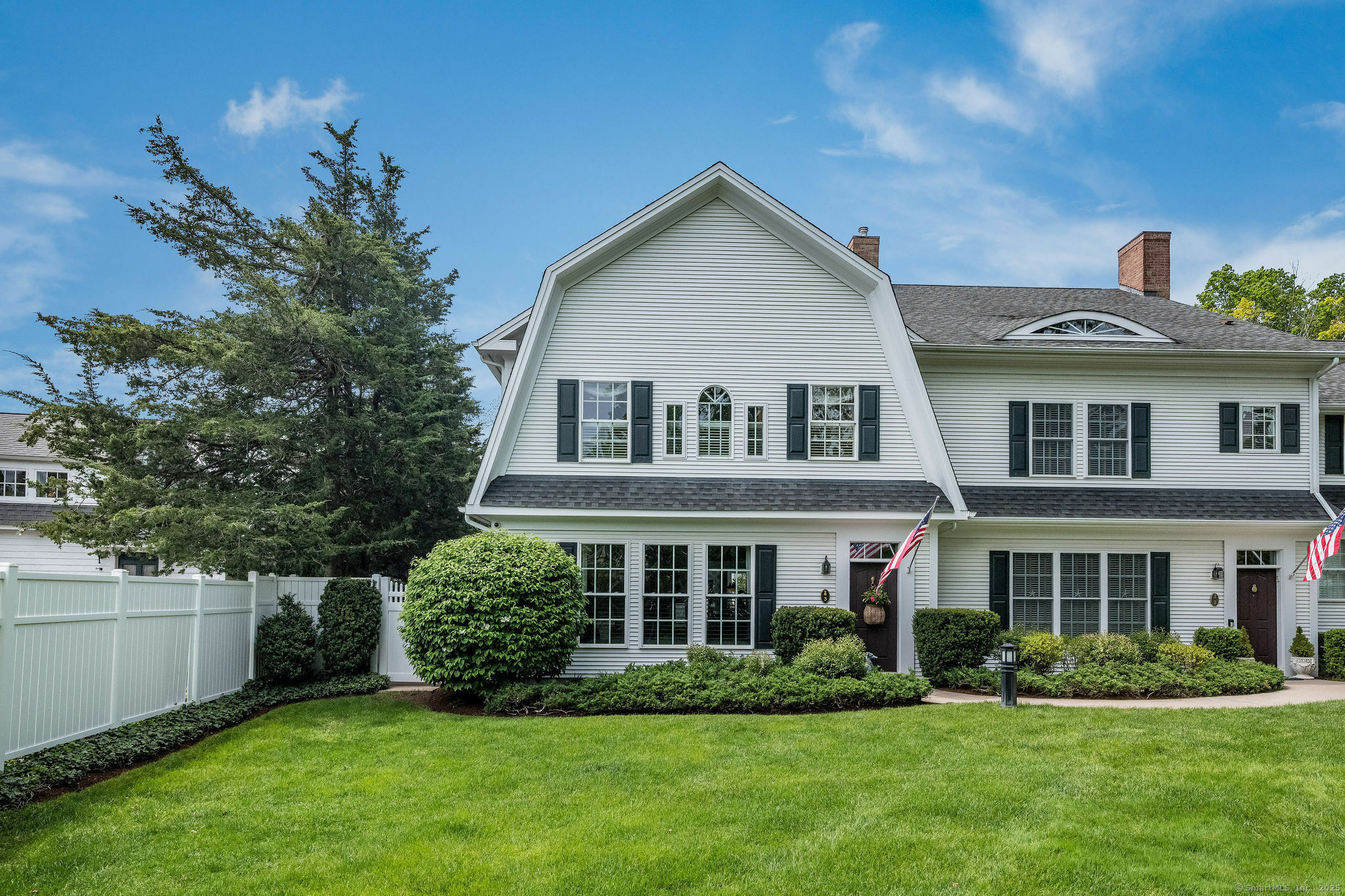 Property Photo: 3 Evarts Lane 3 CT 06443