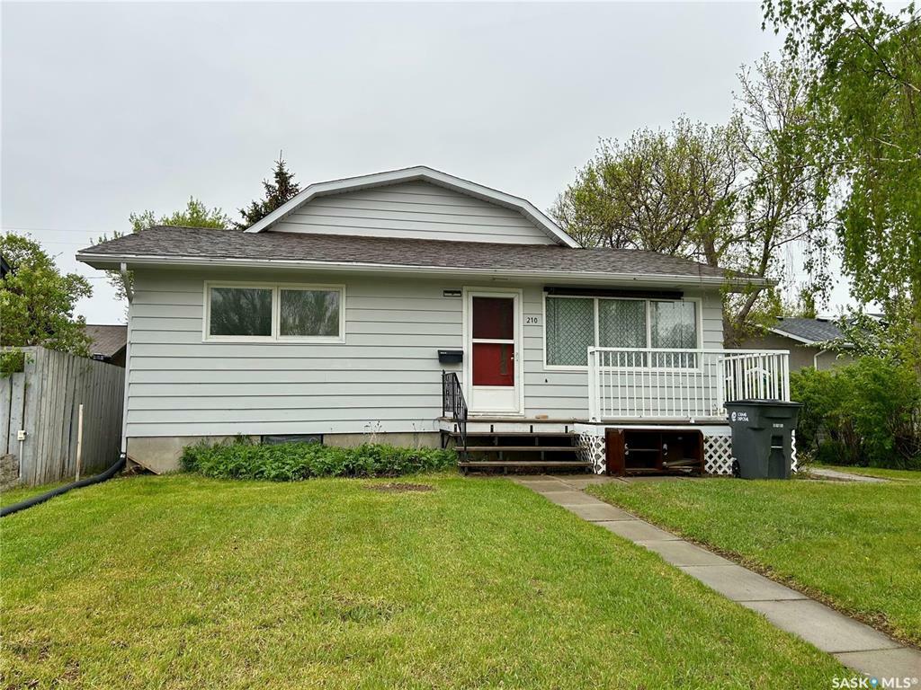 Property Photo: 210 Coteau Street SK S0G 3L0