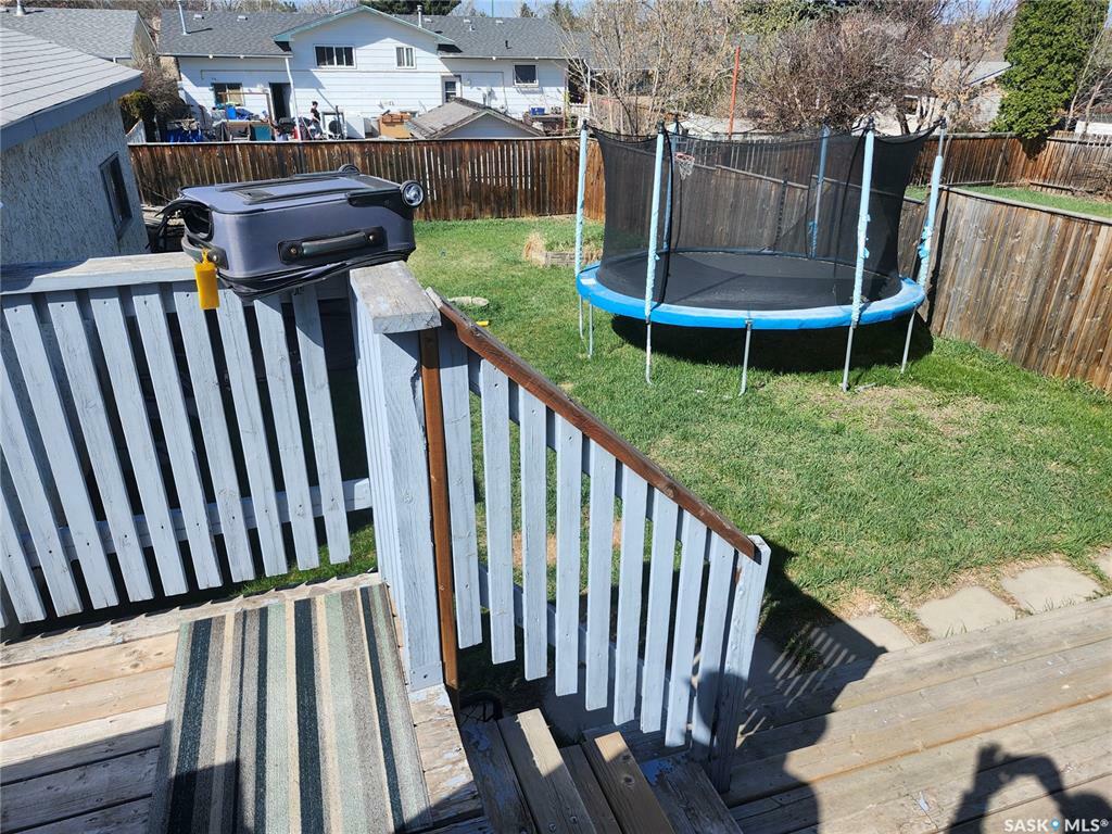 Property Photo: 330 Thomas Way SK S7M 4M9
