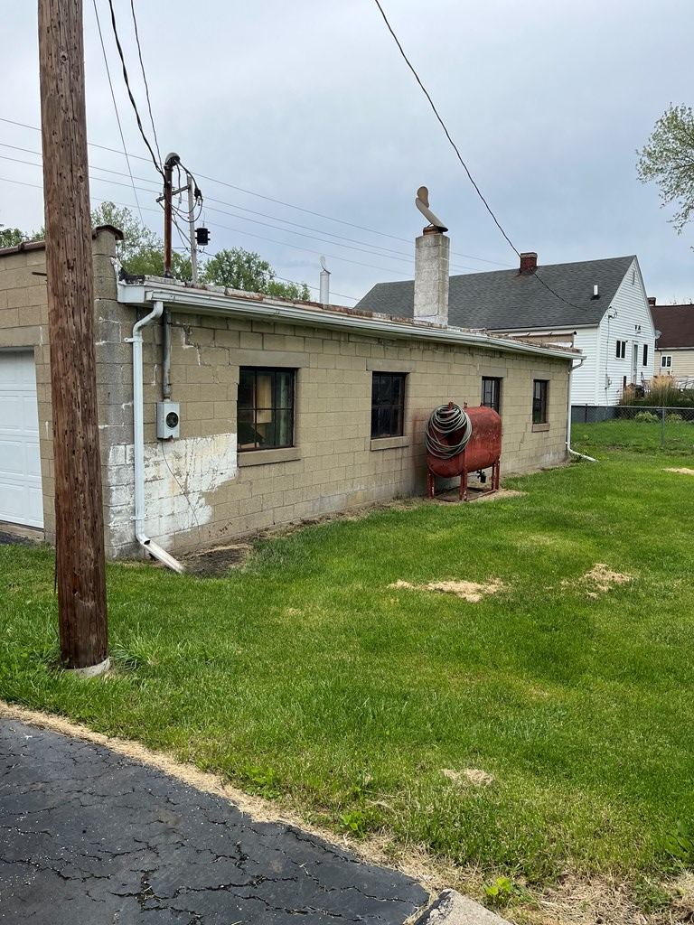 Property Photo: 442 St. Rt. 180 OH 45601
