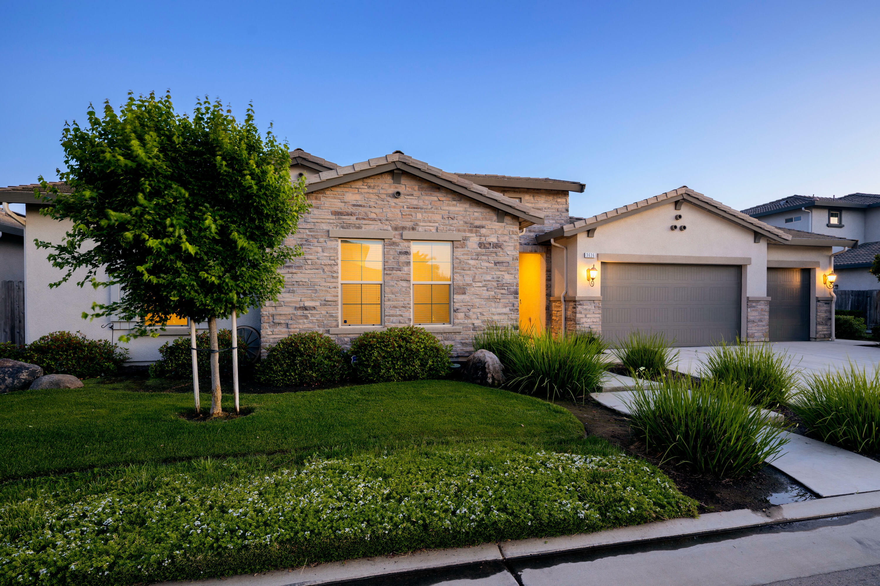 Property Photo: 3636 Elberta Circle CA 93618