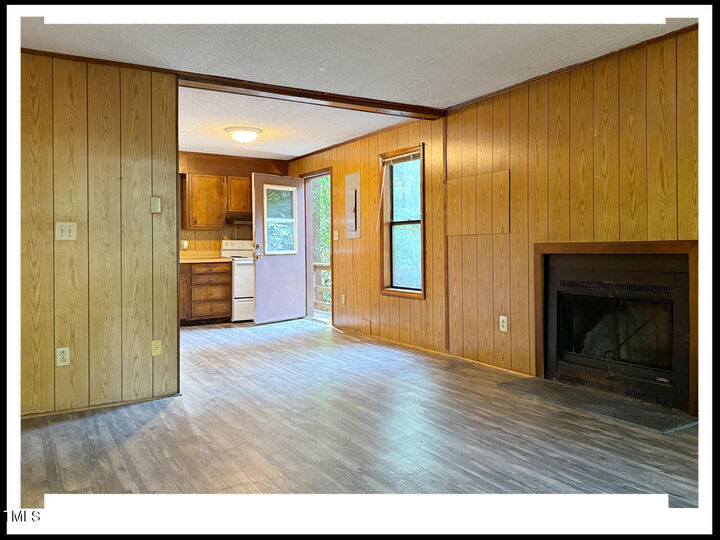 Property Photo:  125 Forsyth Drive  NC 27517 
