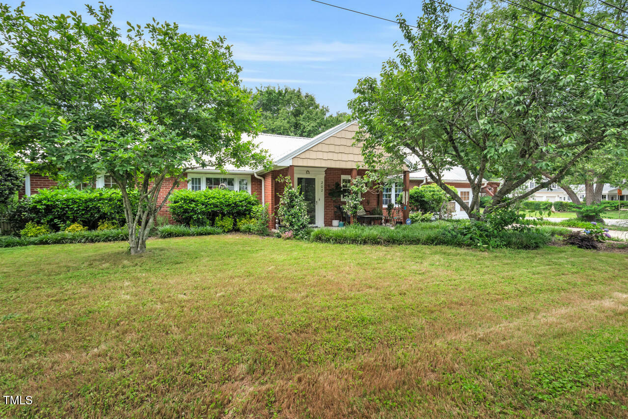 Property Photo: 202 Hilltop Avenue NC 27529