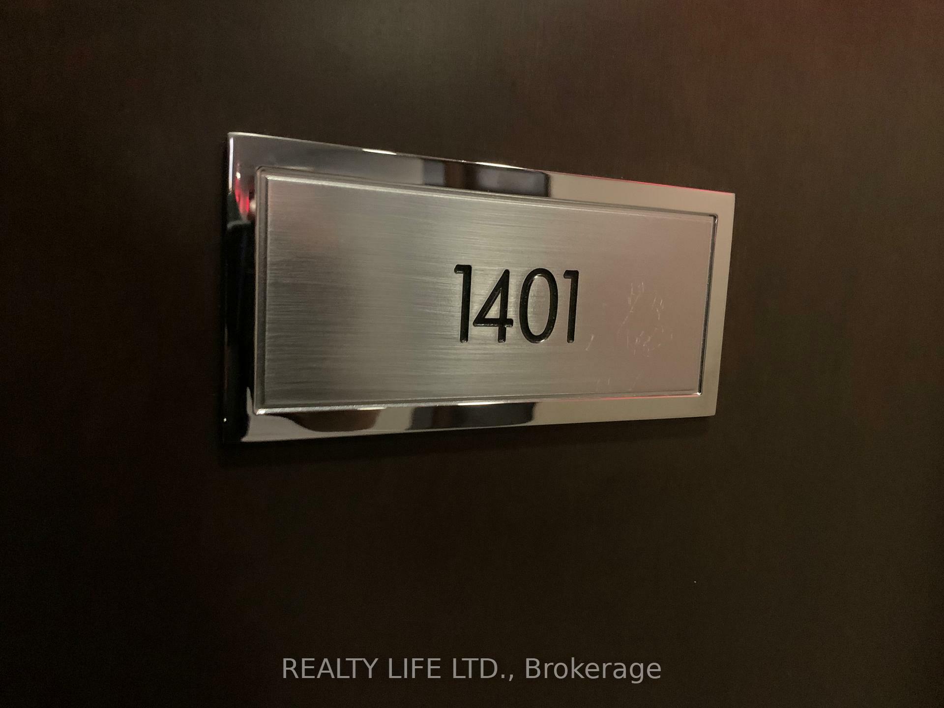 Photo de la propriété: 60 Absolute Avenue 1401 ON L4Z 0A9
