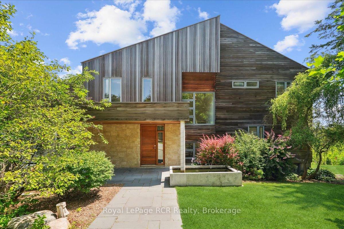 Property Photo: 20 Everett Road ON N0H 2T0