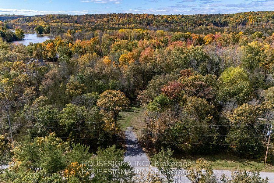 Property Photo:  180 Riverside Drive  ON K0K 1L0 