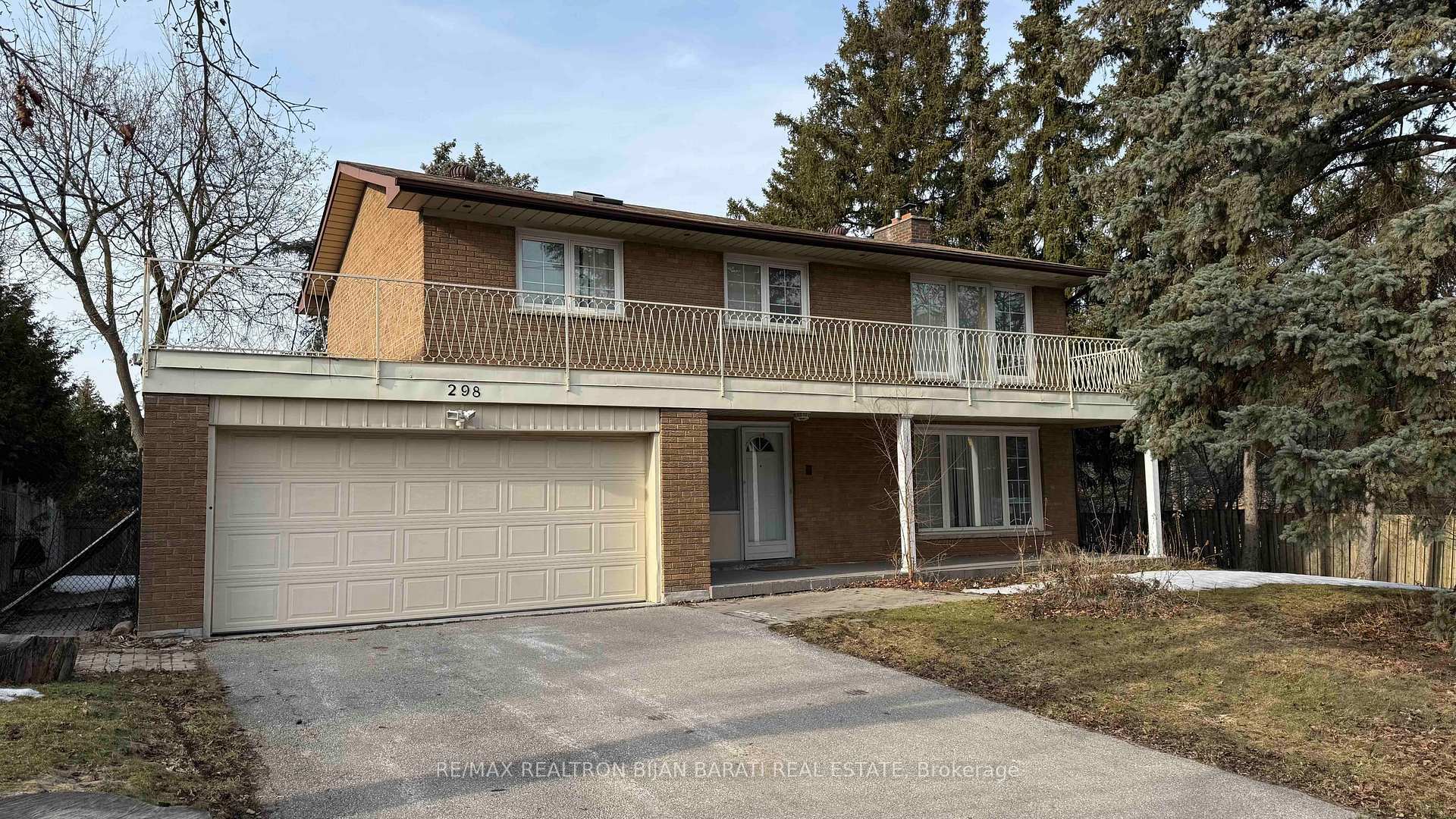 Property Photo: 298 Newton Drive ON M2M 2P8