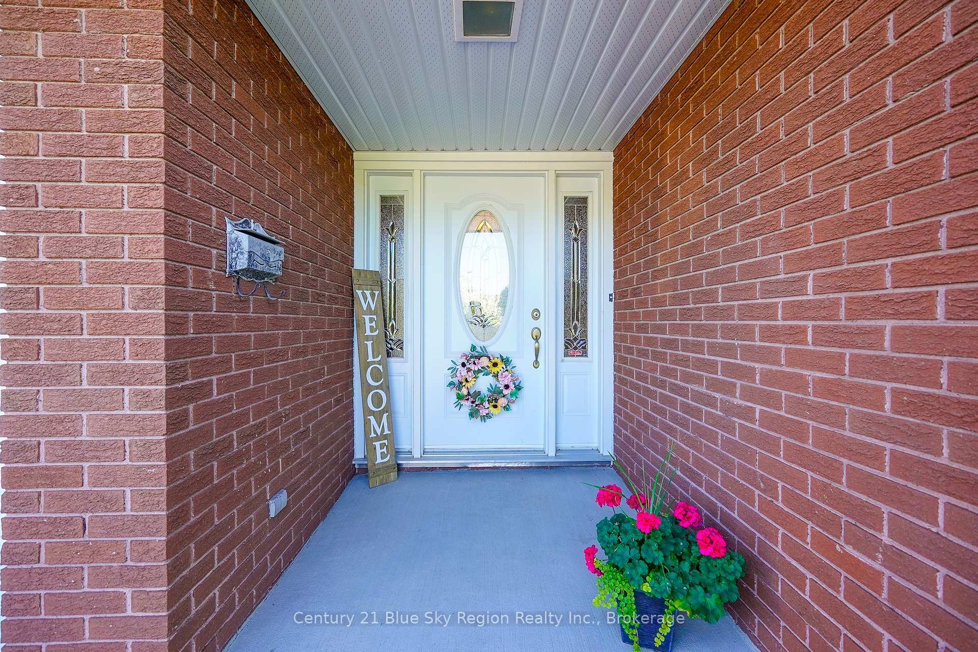 Property Photo: 71 Prince Edward Drive ON P1A 2T8