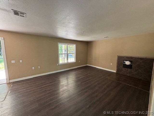 Property Photo: 21253 S 530 Road OK 74464