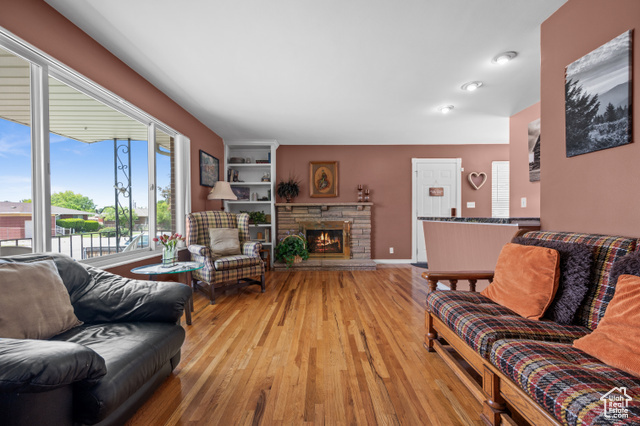 Property Photo: 475 E 6815 S UT 84047