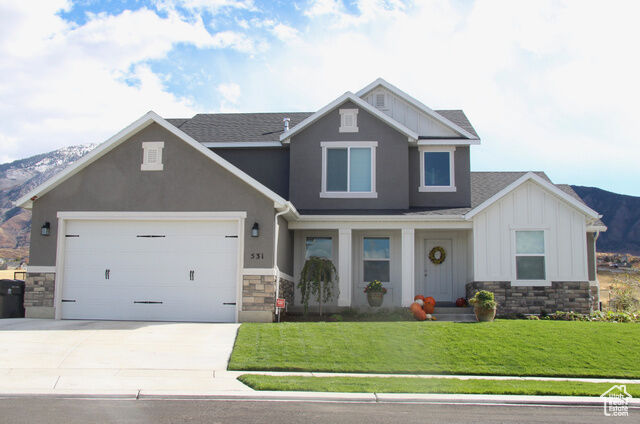 Property Photo: 324 S 2800 E 204 UT 84660